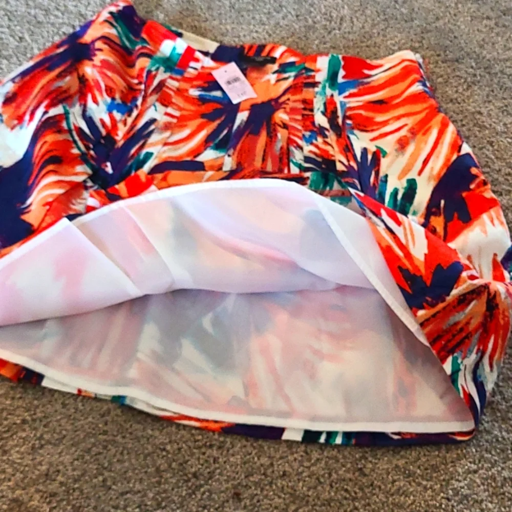 NWT Ann Taylor lined skirt - Picture 4 of 5